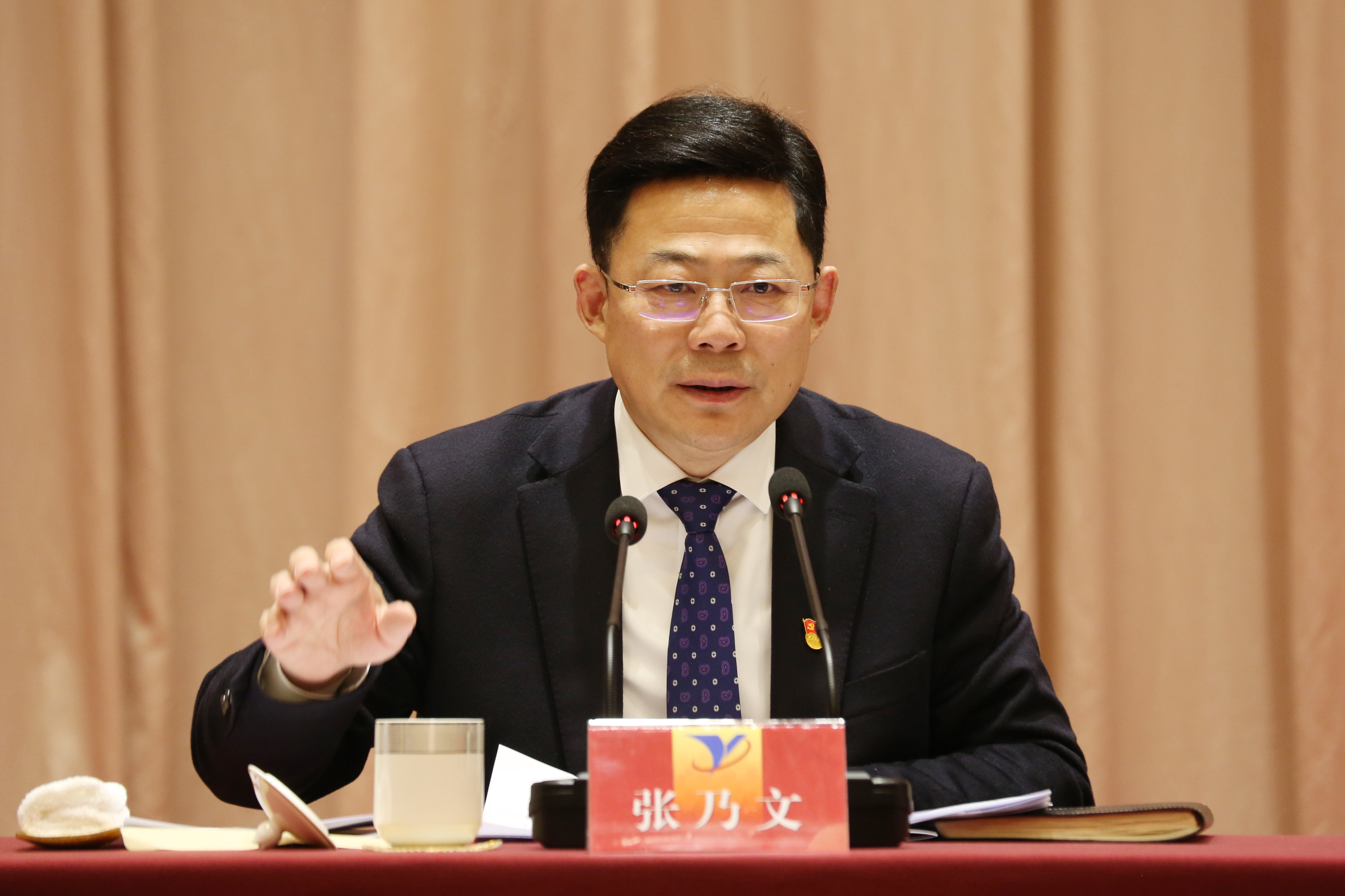集团2021年度总结赞美大会2.jpg