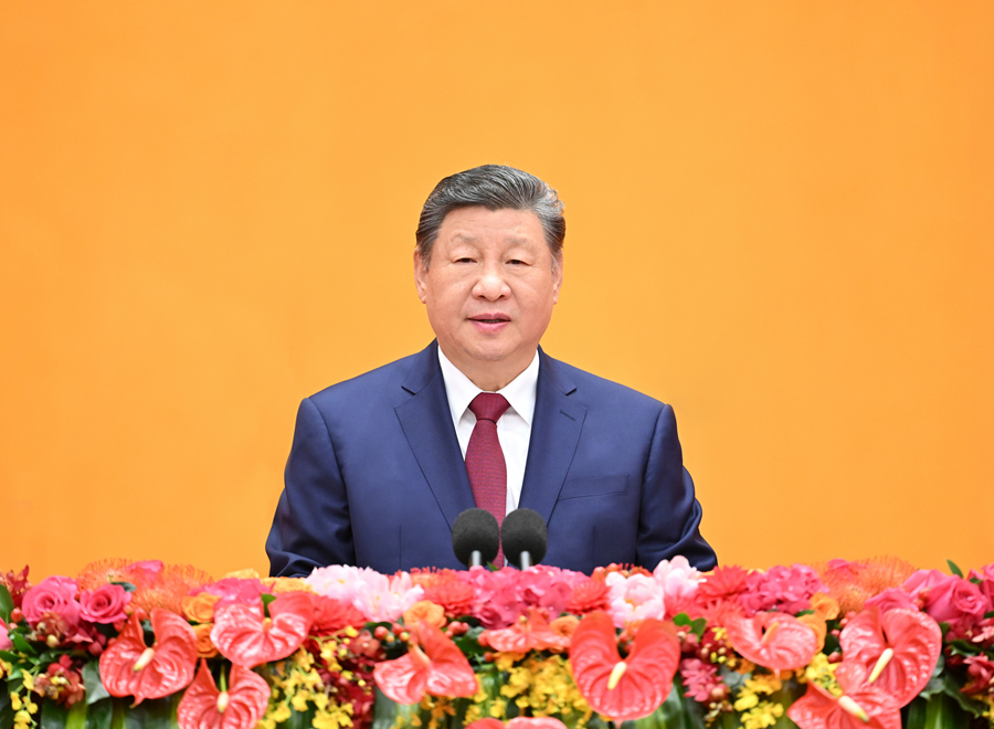 2月14日，，，中共中央、、、国务院在北京人民大会堂进行2026年春节团拜会。中共中央总书记、、、国度主席、、、中央军委主席习近平颁发讲话。
